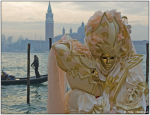 8040930-300x230 Fotoworkshop in Venedig zum Karneval 2014 
