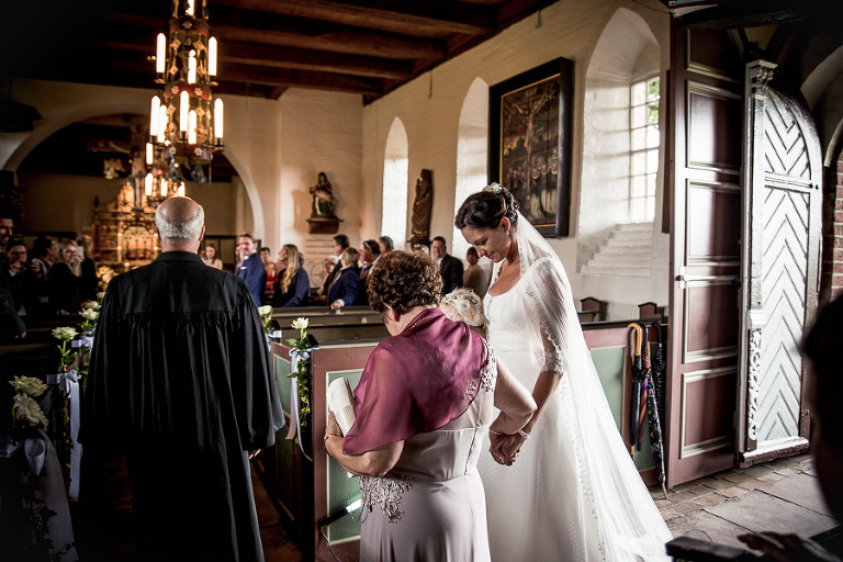 NT-Hochzeitsfotograf-im-Allgaeu-Nikolaj-Wiegard-http-nwphoto.de-1(pp_w768_h512) Als Hochzeitsfotografen in Schleswig-Holstein