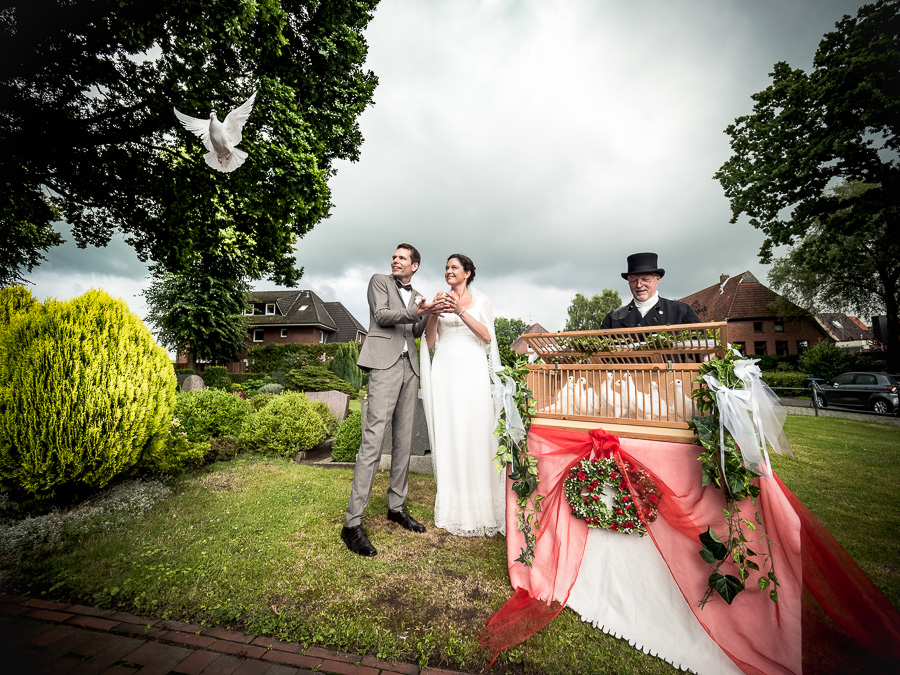 NT-Hochzeitsfotograf-im-Allgaeu-Nikolaj-Wiegard-http-nwphoto.de-9 Als Hochzeitsfotografen in Schleswig-Holstein